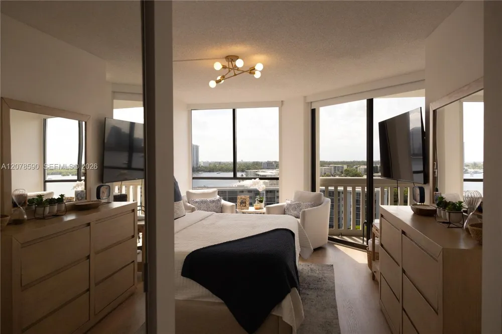 1000 W Island Blvd #1010 Aventura, FL 33160