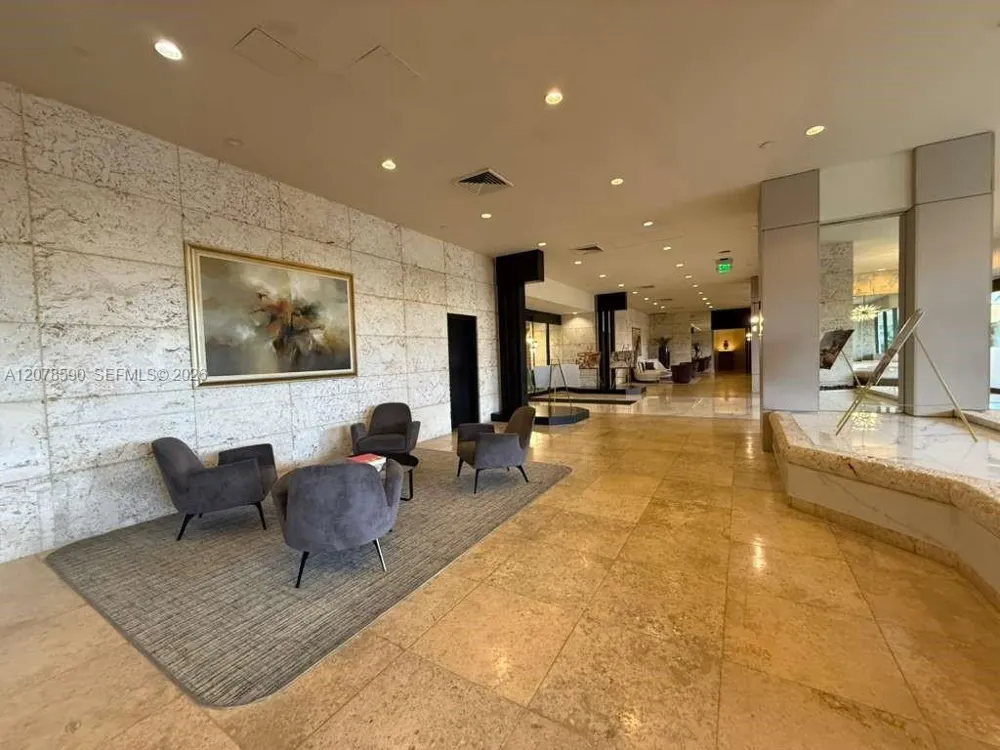 1000 W Island Blvd #1010 Aventura, FL 33160