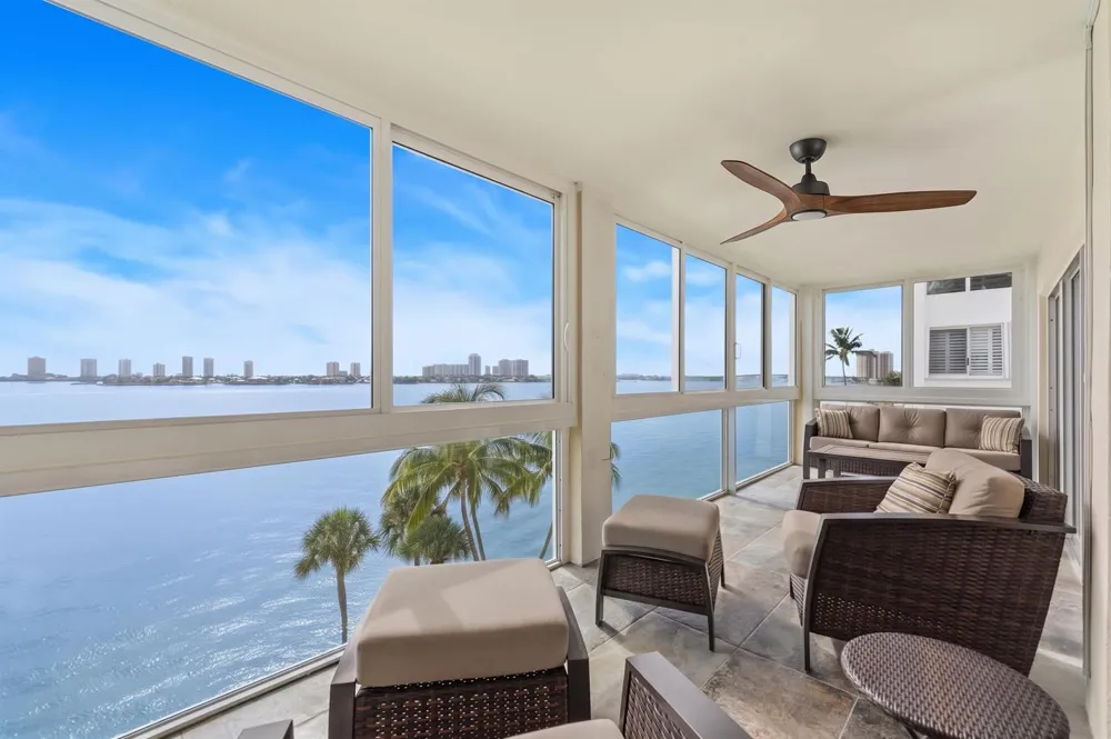 501 LAKE SHORE DRIVE #606 Lake Park, FL 33403