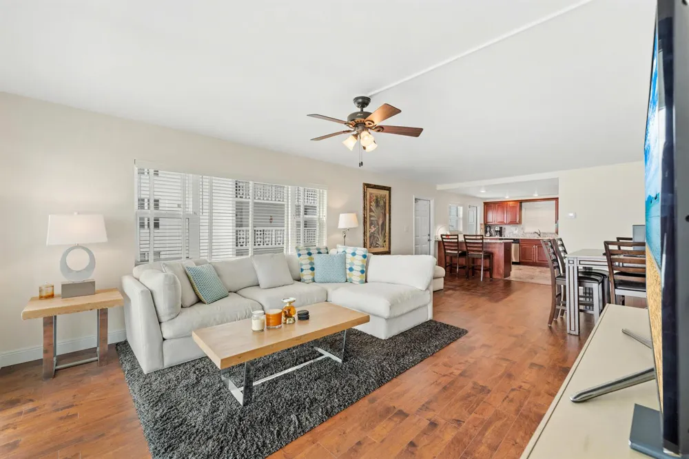 501 LAKE SHORE DRIVE #606 Lake Park, FL 33403