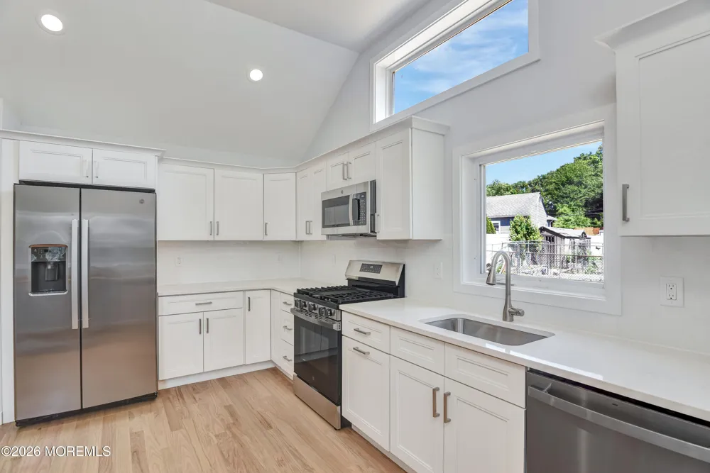 769 Cliffwood Avenue Cliffwood Beach, NJ 07735