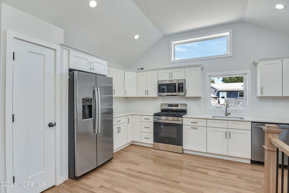 769 Cliffwood Avenue Cliffwood Beach, NJ 07735