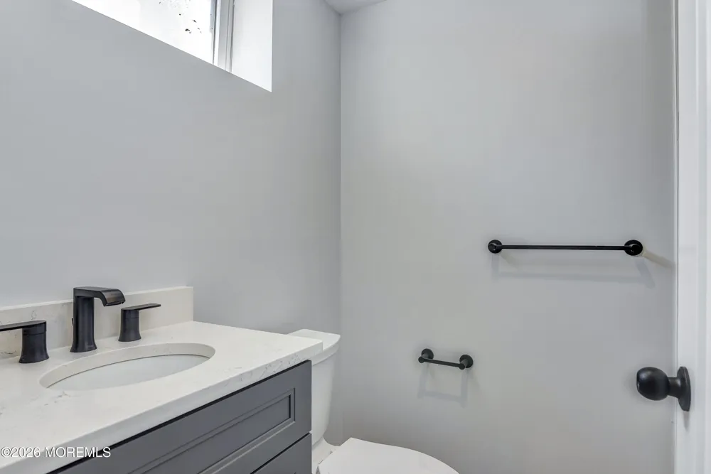 769 Cliffwood Avenue Cliffwood Beach, NJ 07735