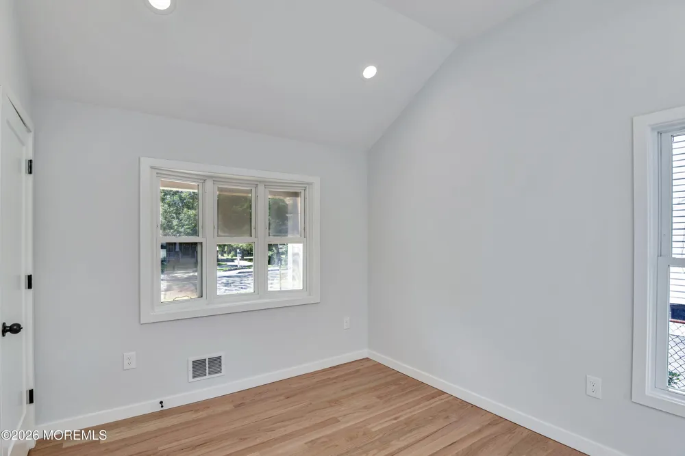 769 Cliffwood Avenue Cliffwood Beach, NJ 07735