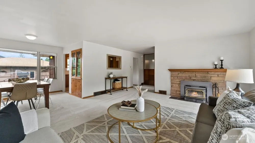 9533 14th Avenue NW Seattle, WA 98117