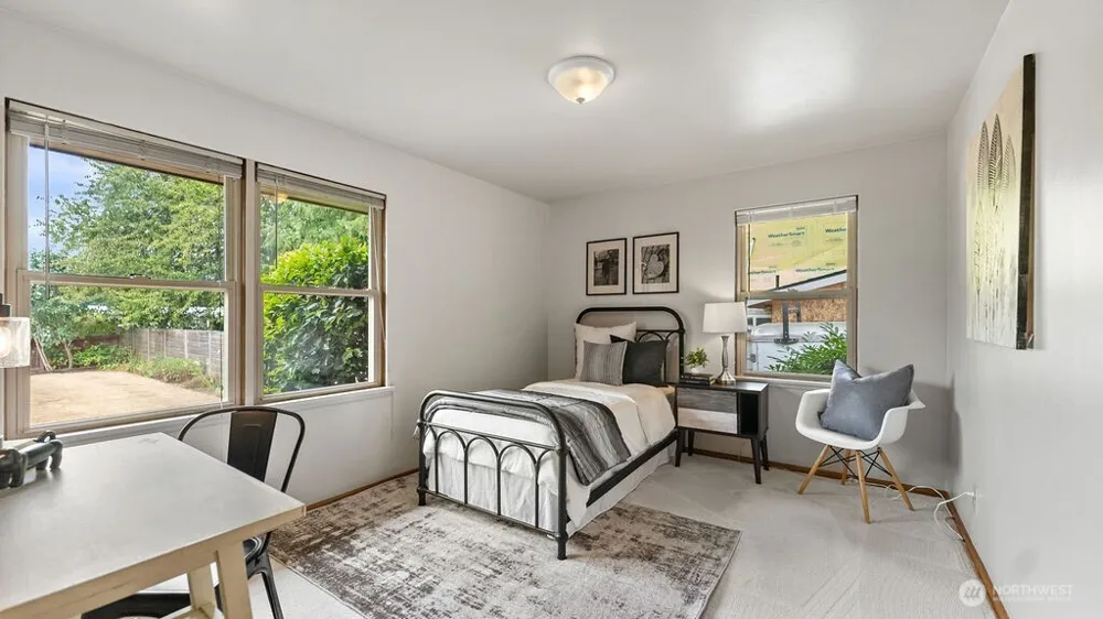 9533 14th Avenue NW Seattle, WA 98117