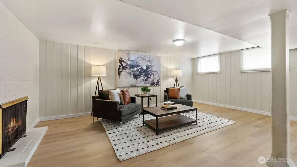 9533 14th Avenue NW Seattle, WA 98117
