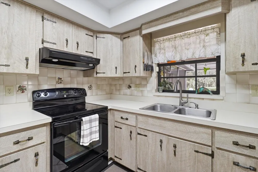 10265 W SPRINGTREE LANE Crystal River, FL 34428