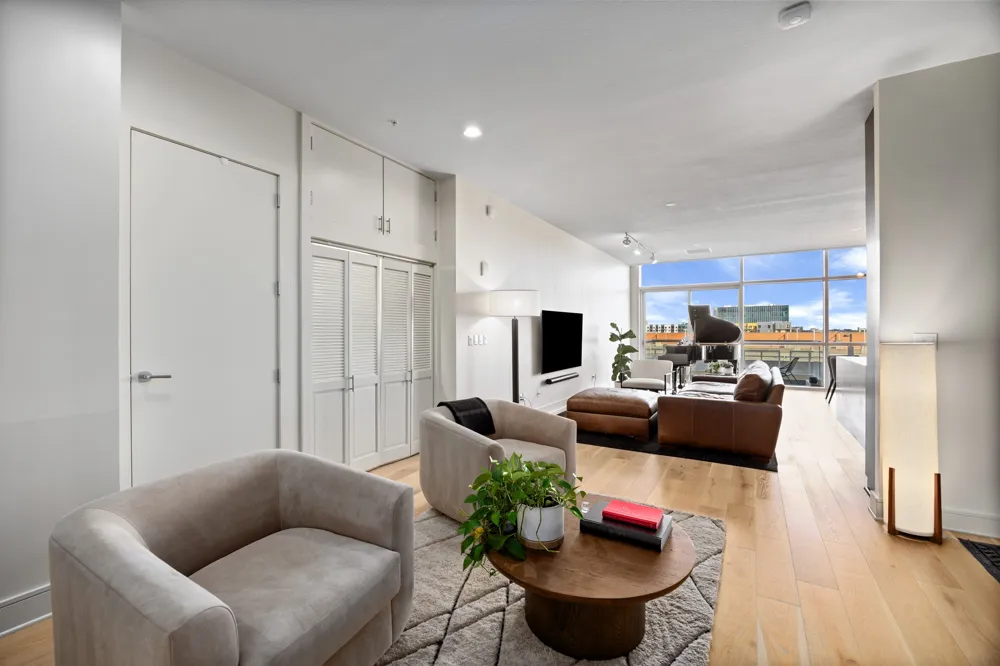 555 E 5th Street #521 Austin, TX 78701