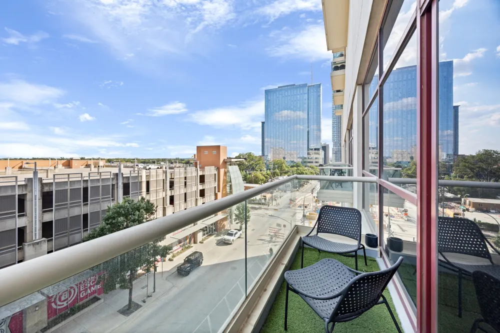 555 E 5th Street #521 Austin, TX 78701