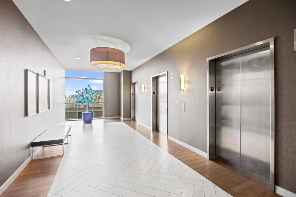 555 E 5th Street #521 Austin, TX 78701