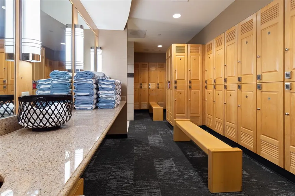 555 E 5th Street #521 Austin, TX 78701