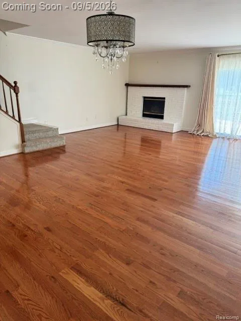 572 Tennyson Rochester Hills City, MI 48307