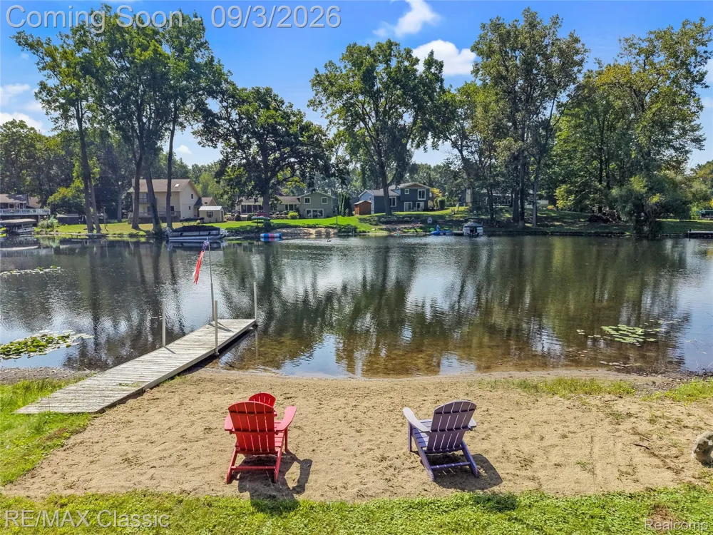 7514 Capri Drive White Lake Charter Township, MI 48383