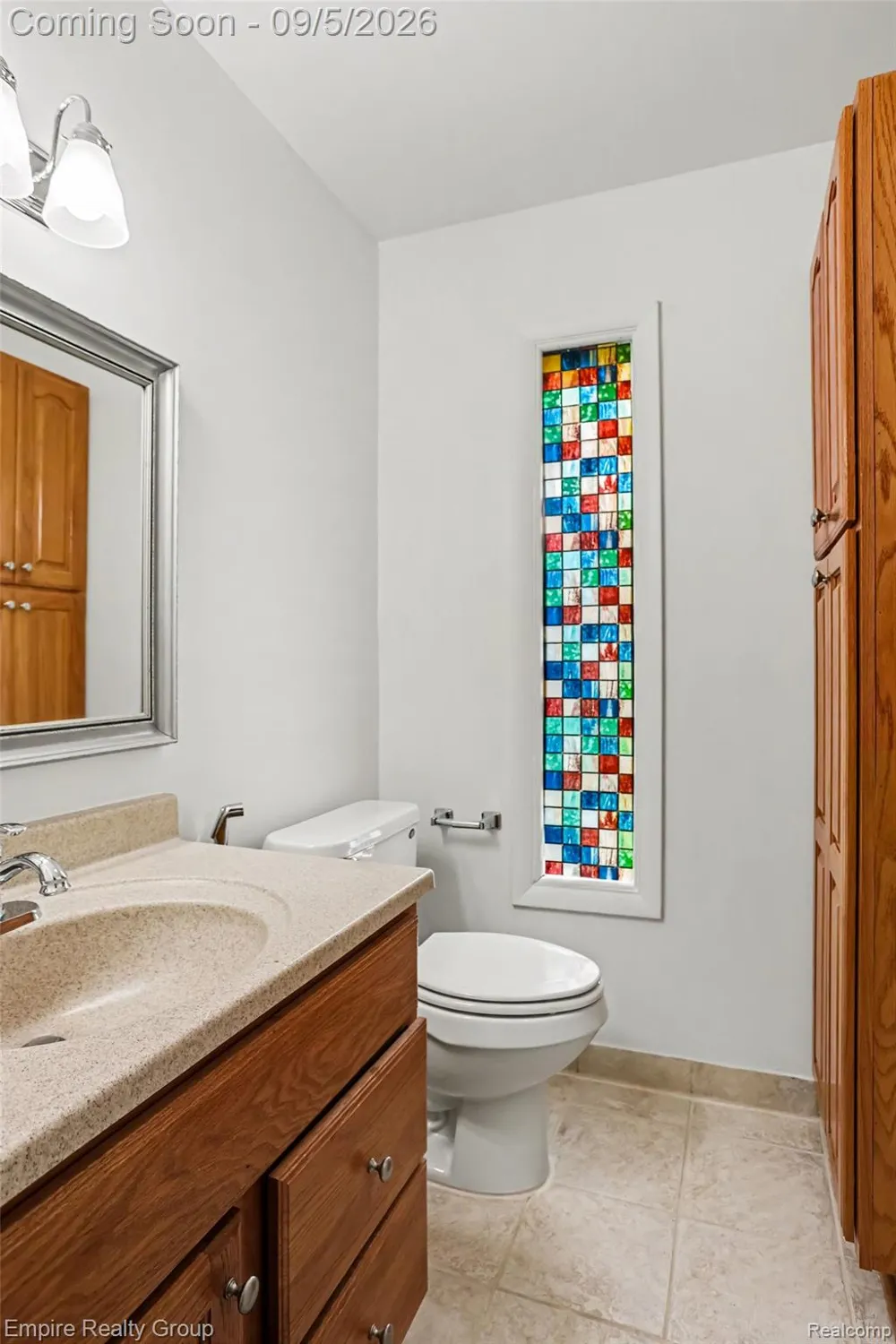 1373 Stonetree Drive Troy City, MI 48083