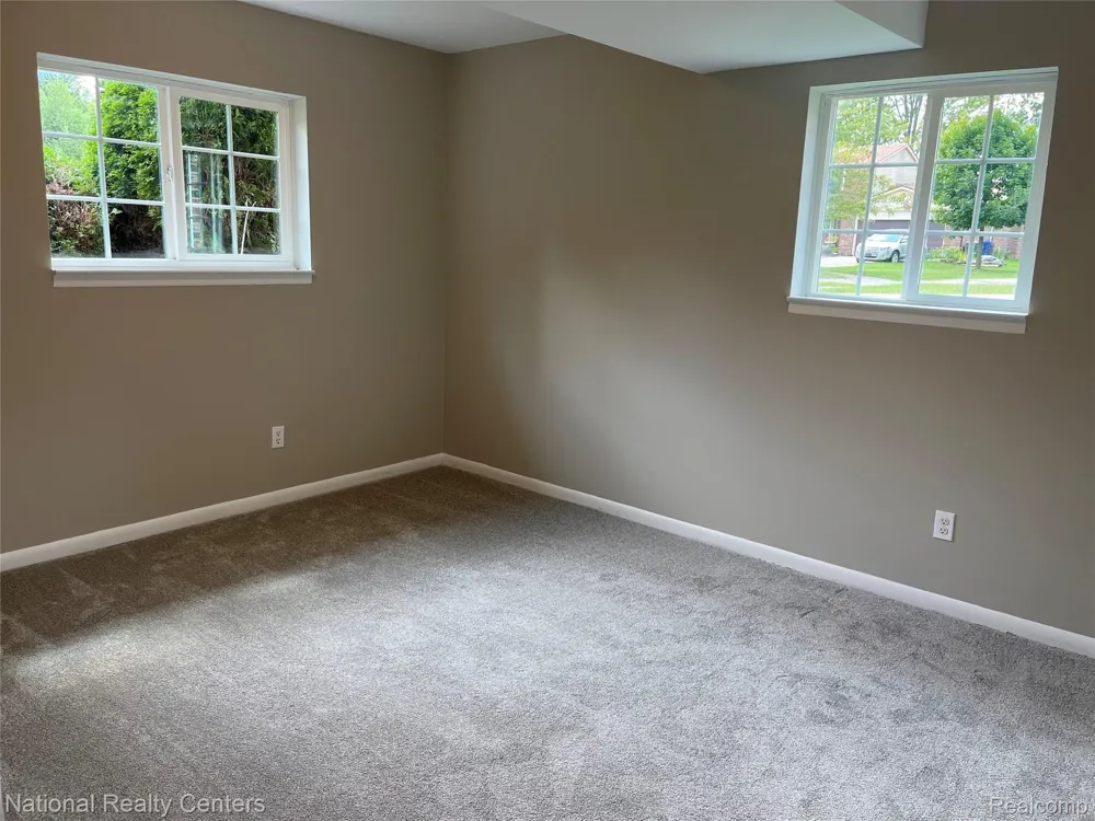 45162 Forest Trail Drive Canton Charter Township, MI 48187