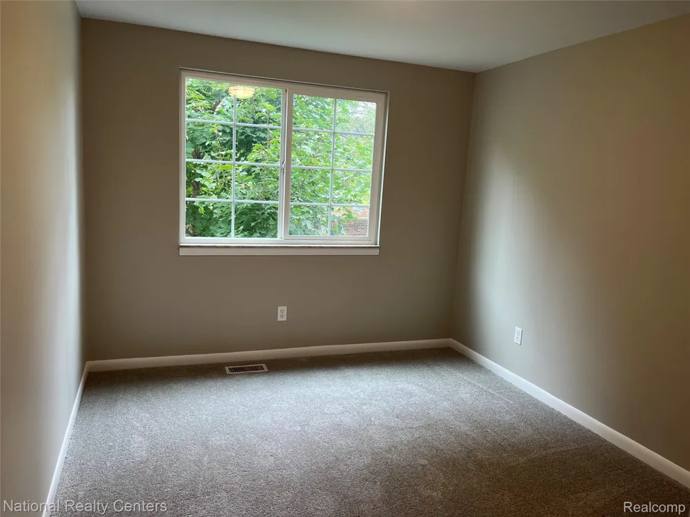 45162 Forest Trail Drive Canton Charter Township, MI 48187