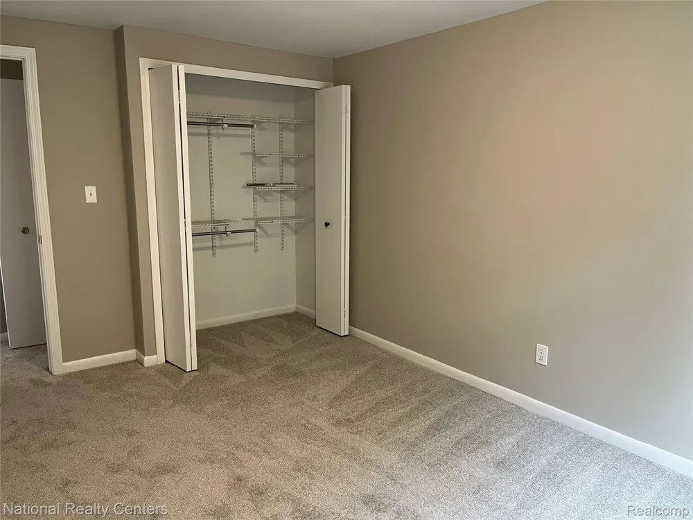 45162 Forest Trail Drive Canton Charter Township, MI 48187