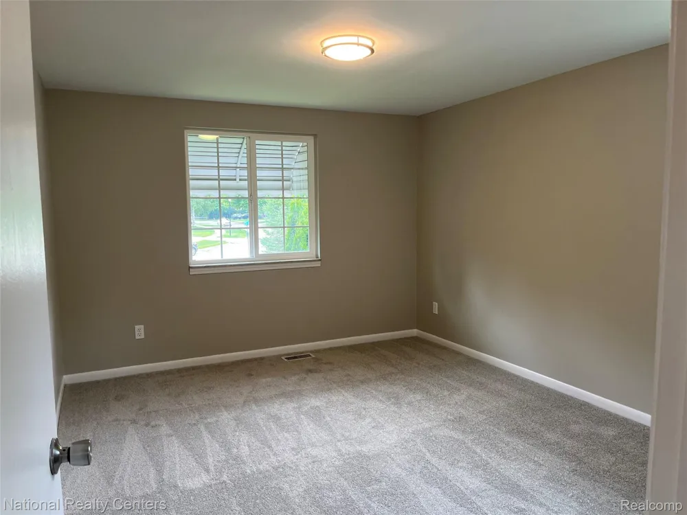 45162 Forest Trail Drive Canton Charter Township, MI 48187