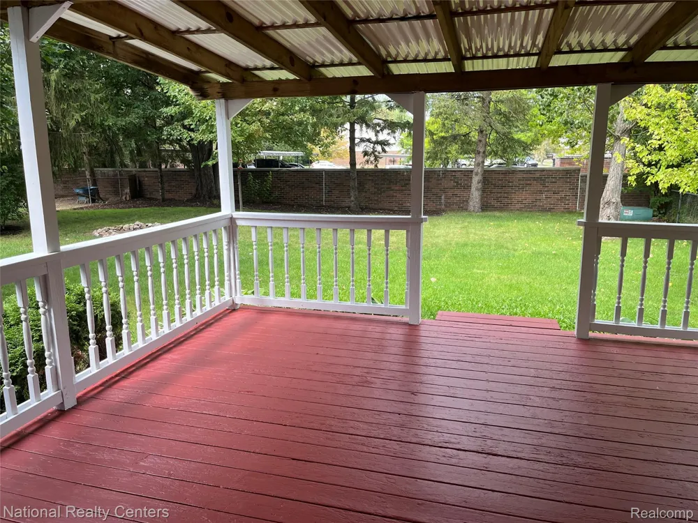 45162 Forest Trail Drive Canton Charter Township, MI 48187