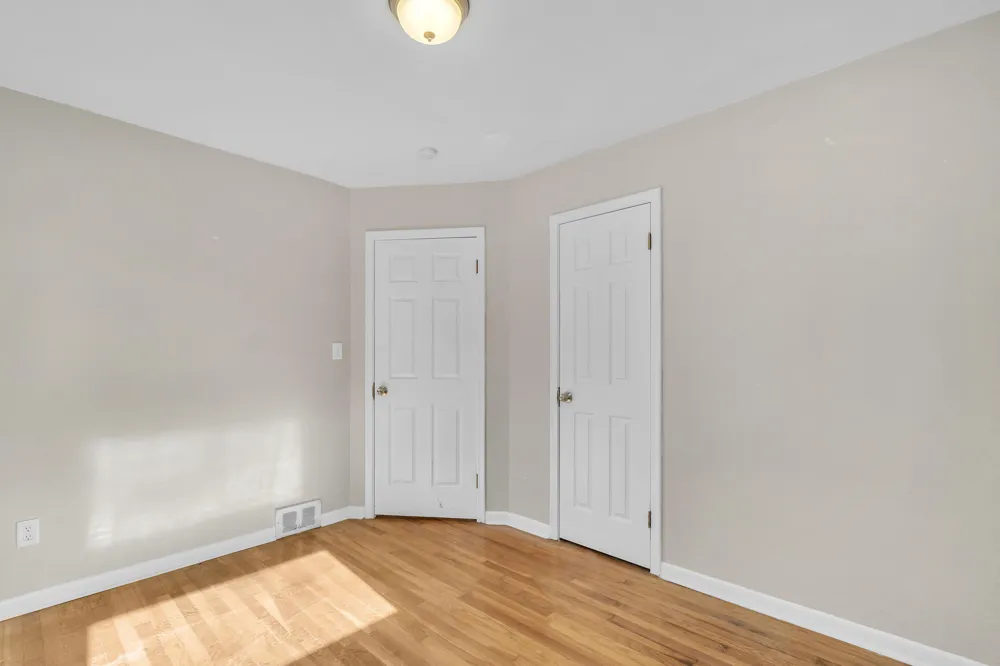 18491 Brady Redford Charter Township, MI 48240
