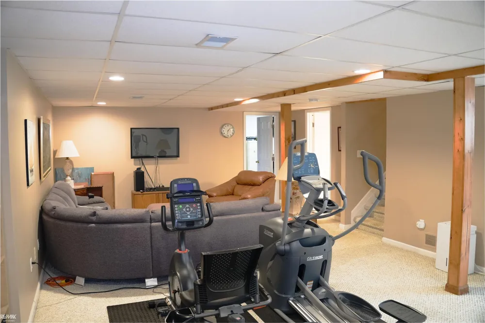 34992 Mourning Dove Lane Richmond City, MI 48062