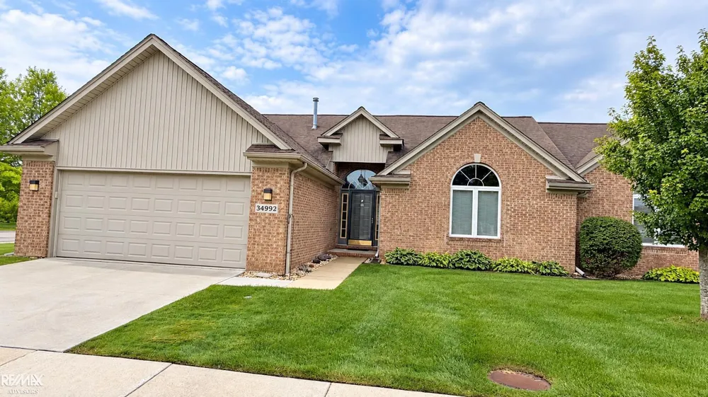 34992 Mourning Dove Lane Richmond City, MI 48062