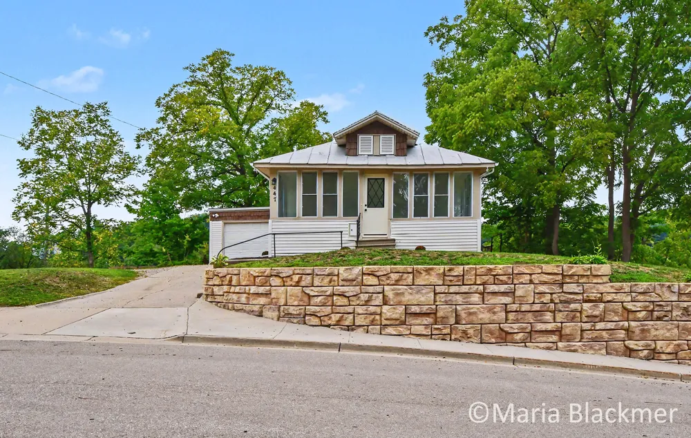 447 Baldie Street Ionia City, MI 48846