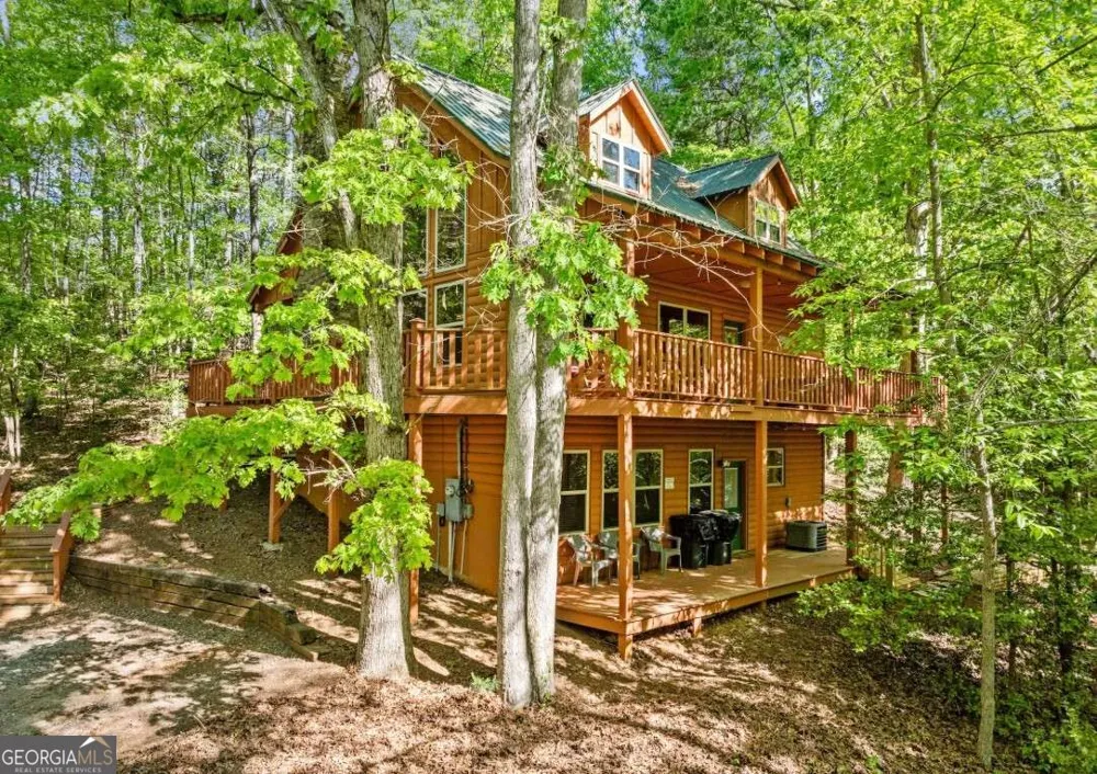 2239 Dean Mountain RD Cleveland, GA 30528