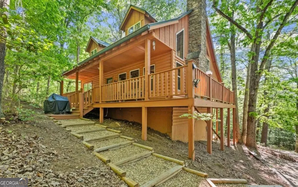 2239 Dean Mountain RD Cleveland, GA 30528
