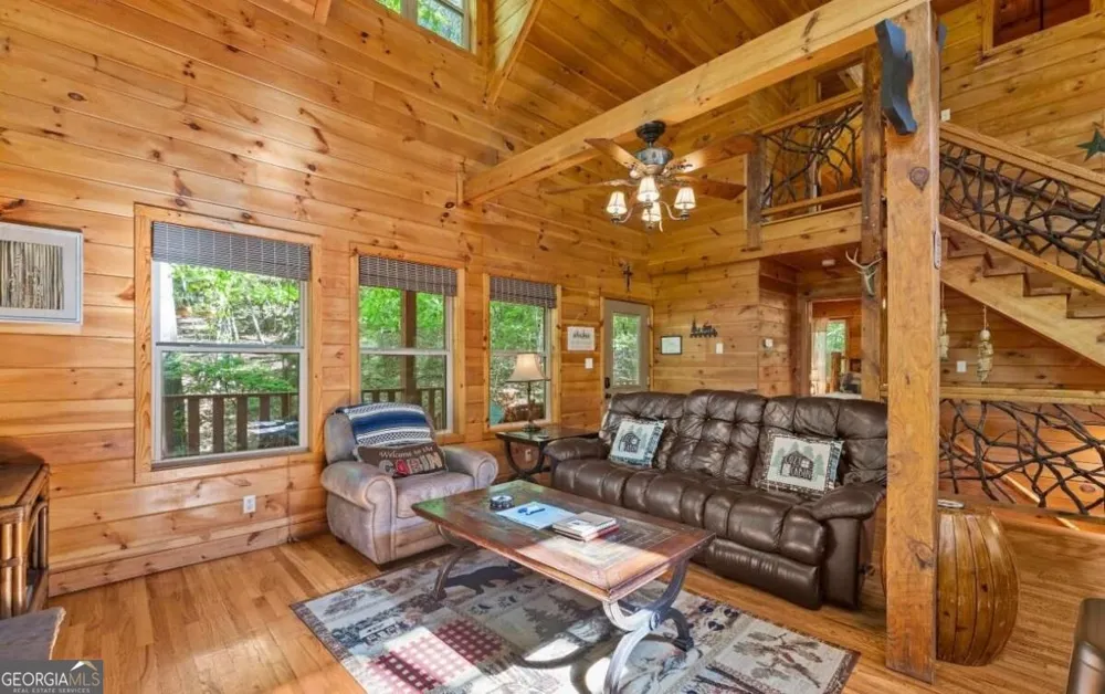 2239 Dean Mountain RD Cleveland, GA 30528