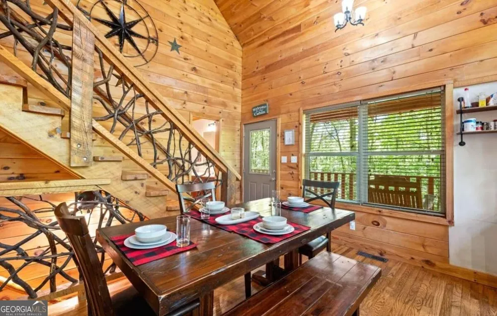 2239 Dean Mountain RD Cleveland, GA 30528