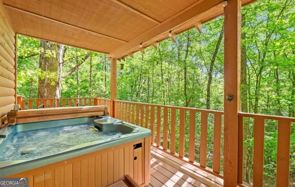 2239 Dean Mountain RD Cleveland, GA 30528