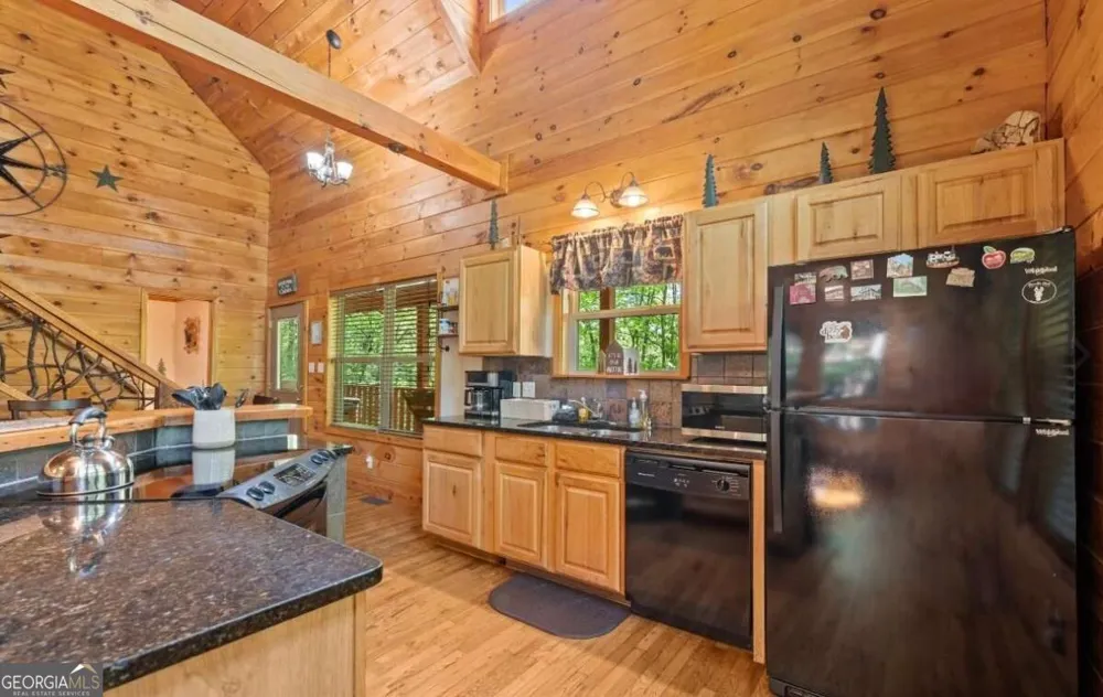 2239 Dean Mountain RD Cleveland, GA 30528