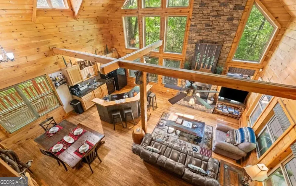 2239 Dean Mountain RD Cleveland, GA 30528
