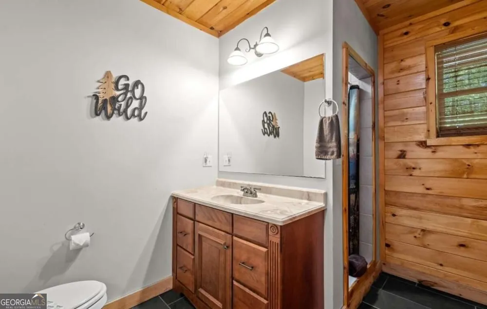 2239 Dean Mountain RD Cleveland, GA 30528