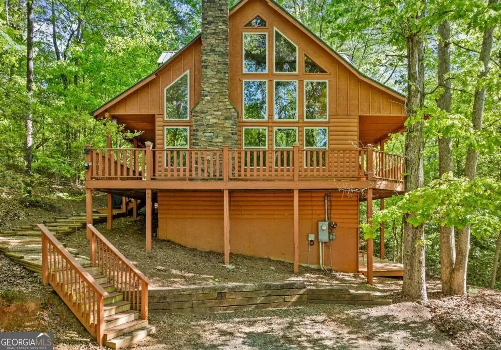 2239 Dean Mountain RD Cleveland, GA 30528