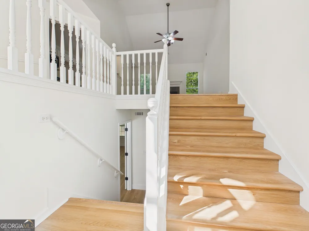 75 Lauren Overlook Newnan, GA 30263