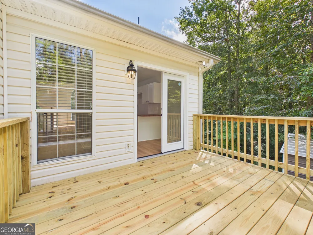 75 Lauren Overlook Newnan, GA 30263