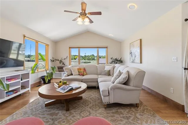7289 S Ireland Way Centennial, CO 80016
