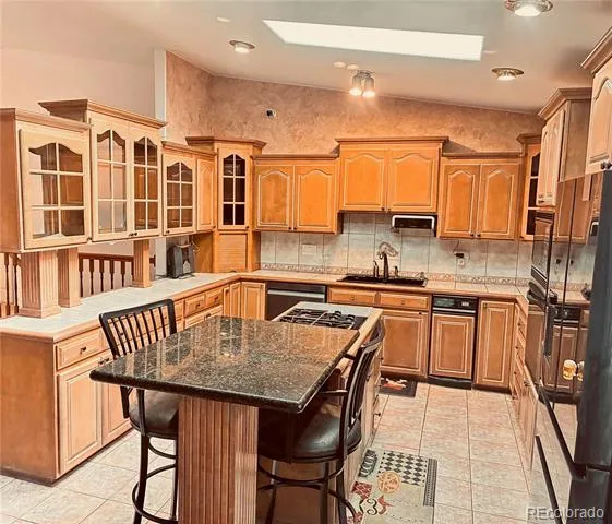 1223 E Rio Grande Street Colorado Springs, CO 80910
