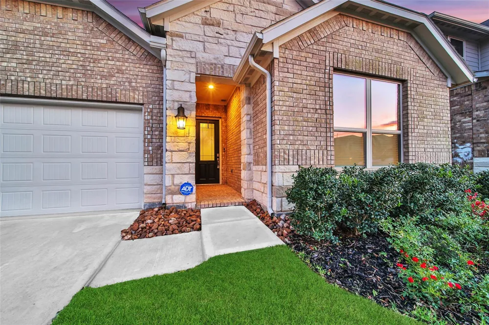1008 Youth Water Road Montgomery, TX 77316