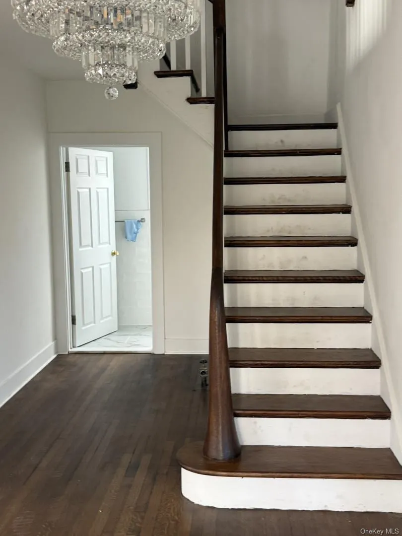 82 Marquand Avenue Yonkers, NY 10708