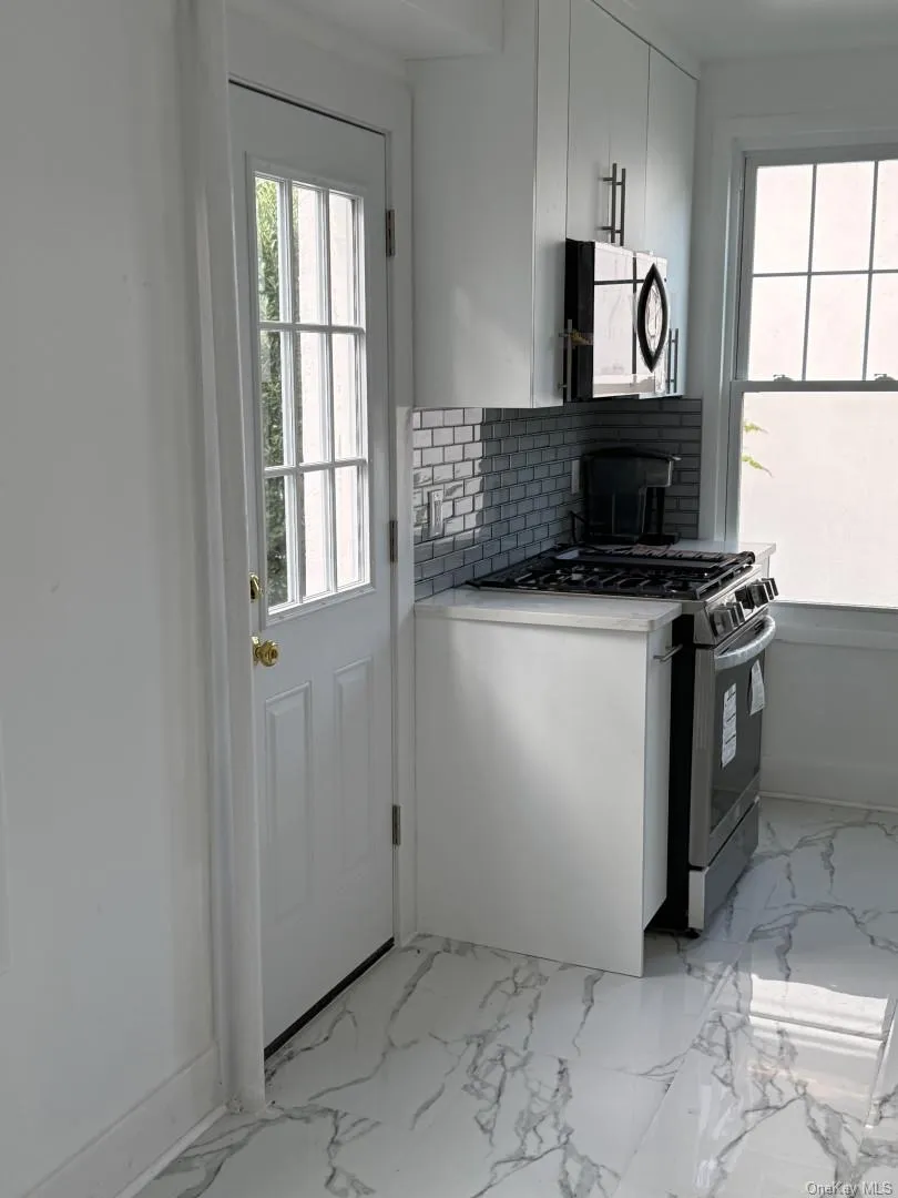 82 Marquand Avenue Yonkers, NY 10708