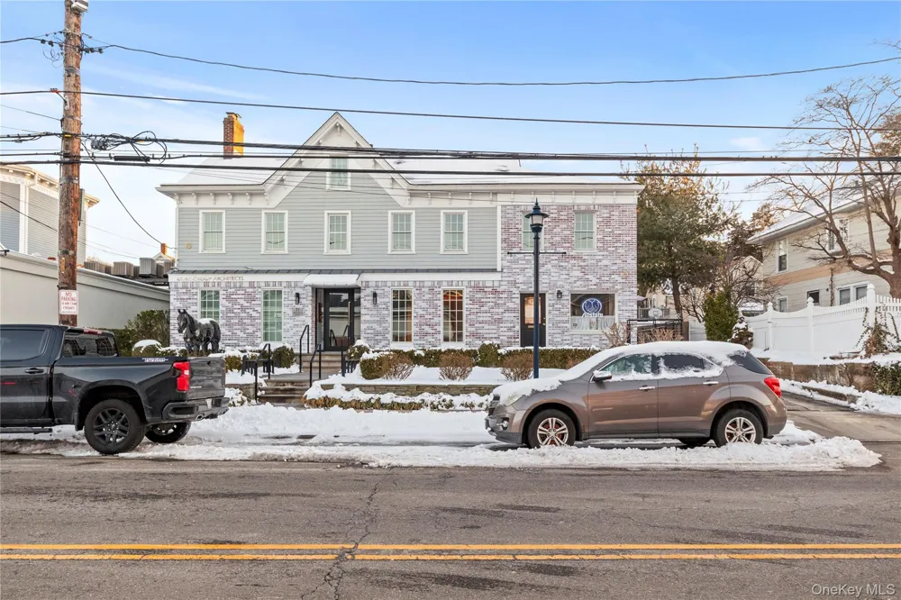 71 W Main Street #2A Oyster Bay, NY 11771