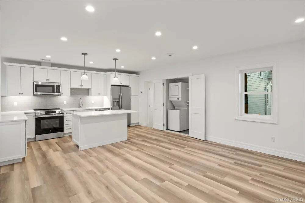 71 W Main Street #2A Oyster Bay, NY 11771