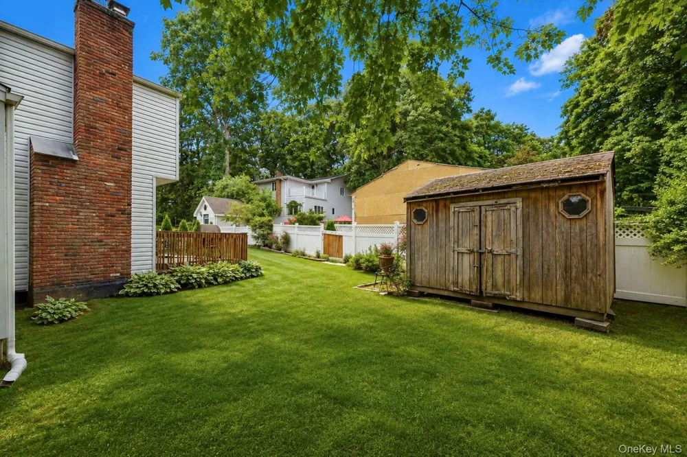 35 Sanford Street Huntington Station, NY 11746