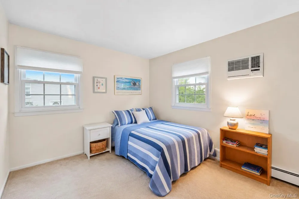 35 Sanford Street Huntington Station, NY 11746