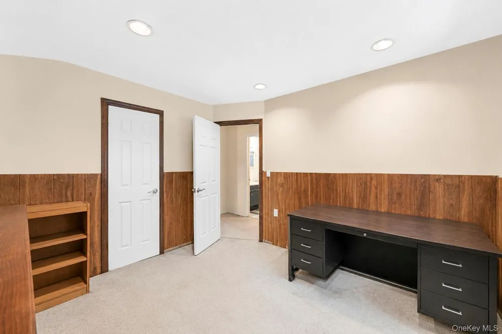 35 Sanford Street Huntington Station, NY 11746