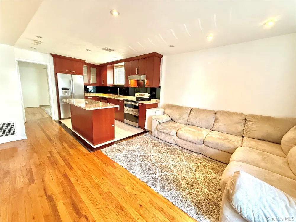 32 Elissa Lane #Unit 1 Yonkers, NY 10710